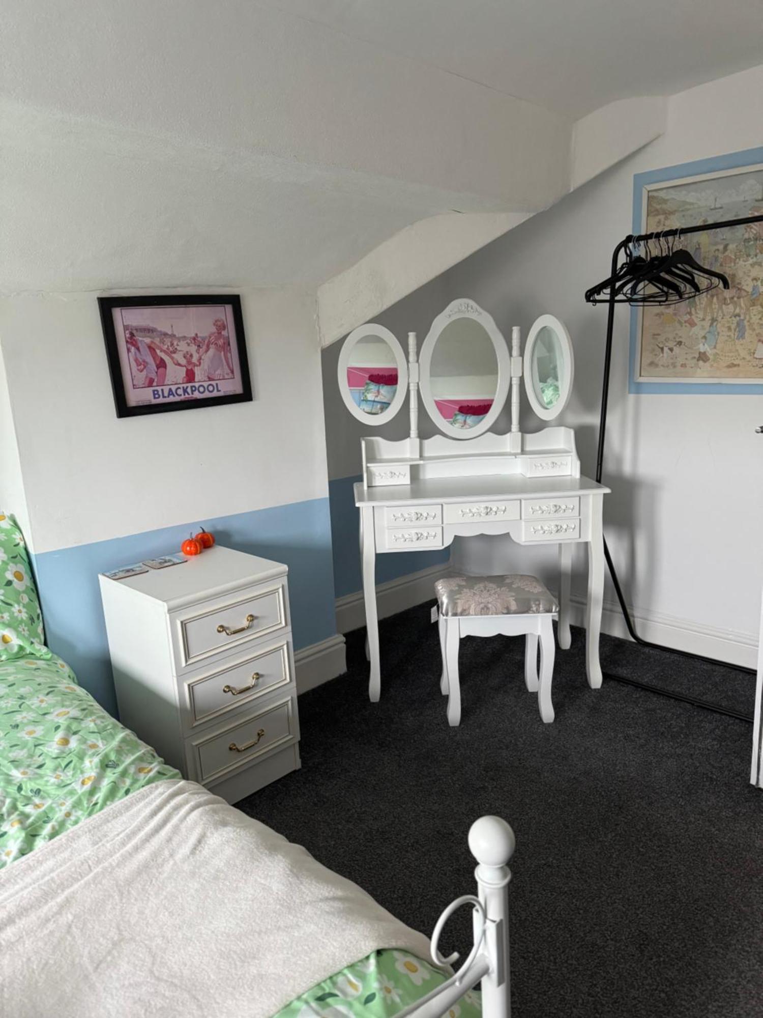 Quirky Attic Blackpool Exteriör bild